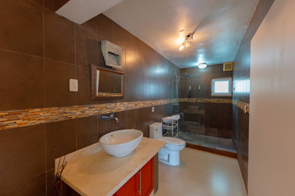 a0a0bdb8-63b5-402f-a1fc-88701cff572a